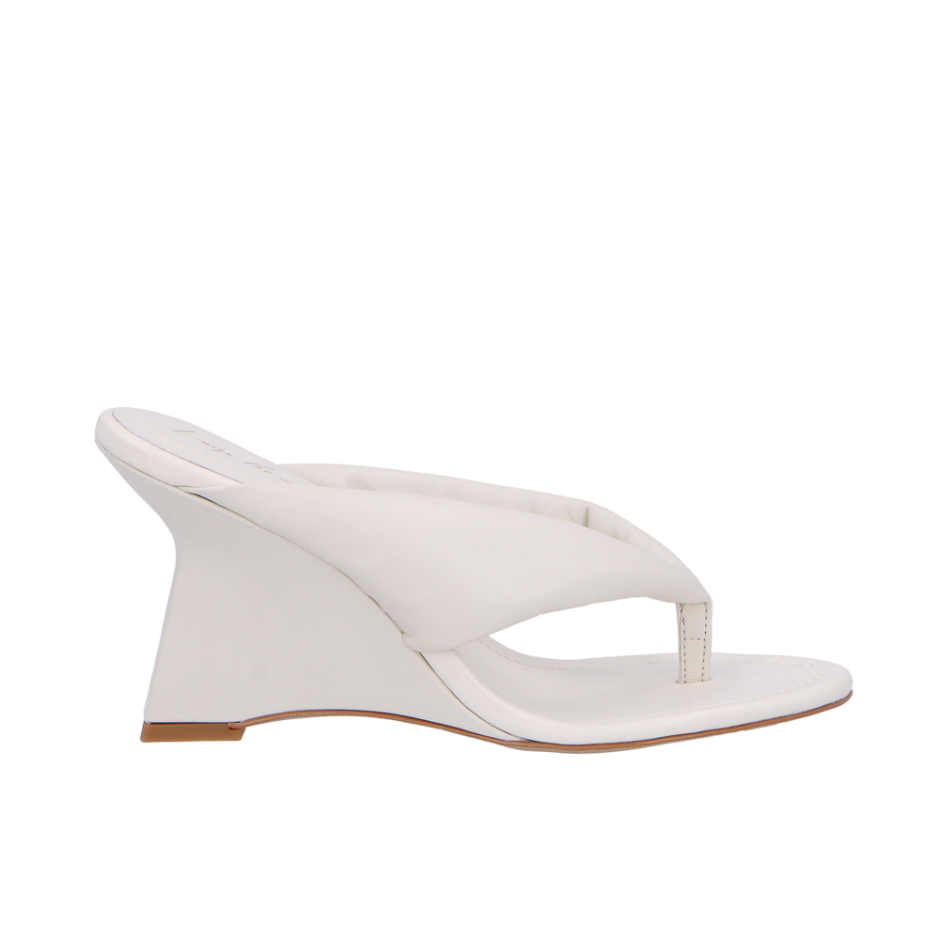 MULE DE DEDO ANABELA EM COURO OFF WHITE